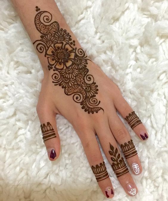 Latest Floral Arabic Mehndi Designs for front hands | design | Mehndi  designs for front hands. #mehndi #hennaart #StarEverywhere | By The mehndi  art makes dulhan perfect | Facebook