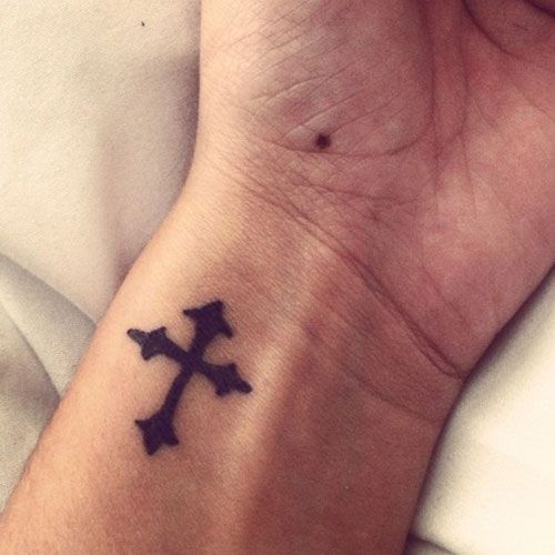Top 63 Small Simple Tattoos For Men 2021 Inspiration Guide