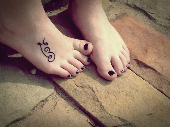 150 Incredible Foot Tattoo Designs for Women and Men 2023