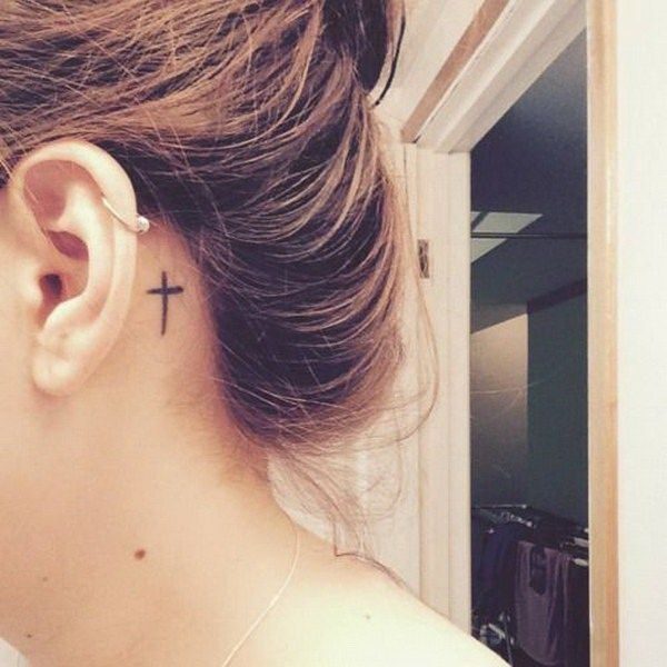 Clear Meaningful Behind the Ear Tattoo - Best Behind The Ear Tattoos - Best  Tattoos - MomCanvas
