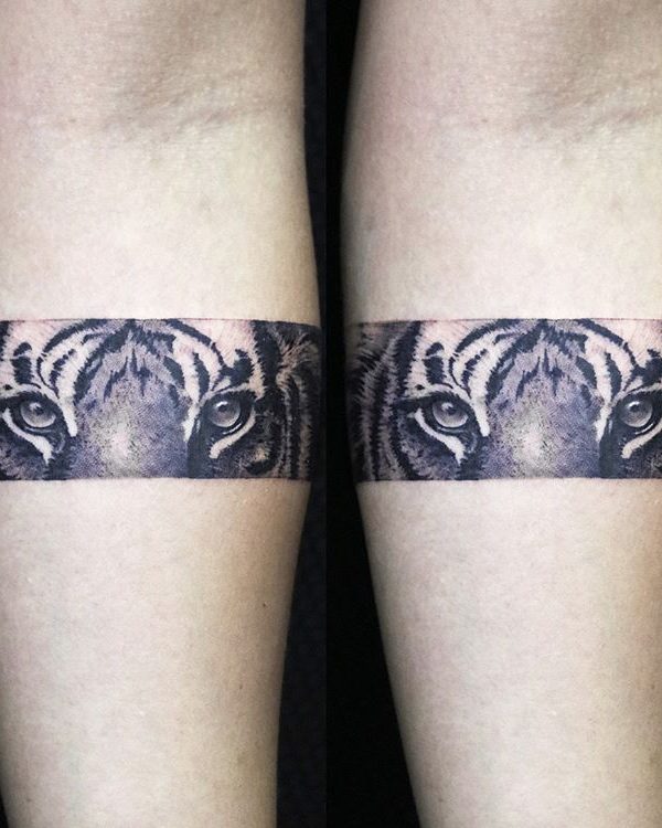 Focal Dotwork Tattoo - Best Dotwork Tattoos - Best Tattoos - MomCanvas