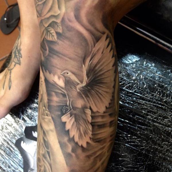 Dove Tattoo Design - Best Dove Tattoos - Best Tattoos - MomCanvas
