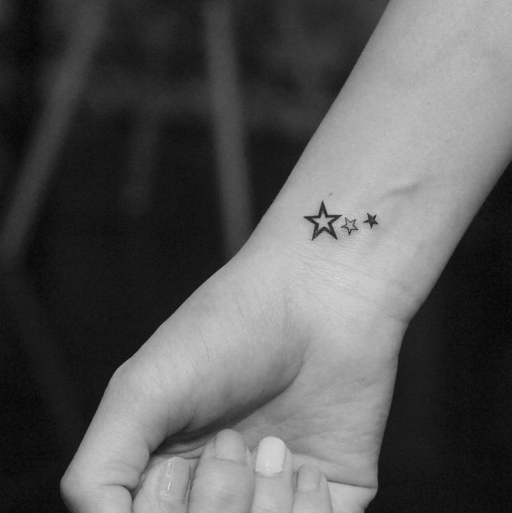 Beautiful Star Tattoo Design Ideas For Women