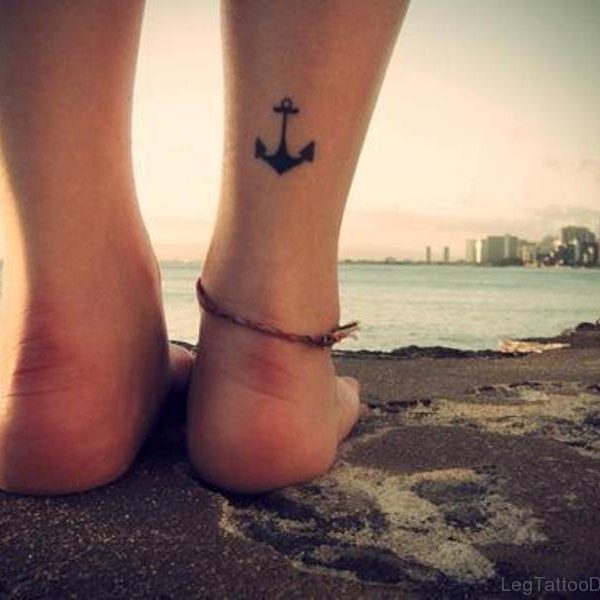 25 Beautiful Leg Tattoos for Women 2023