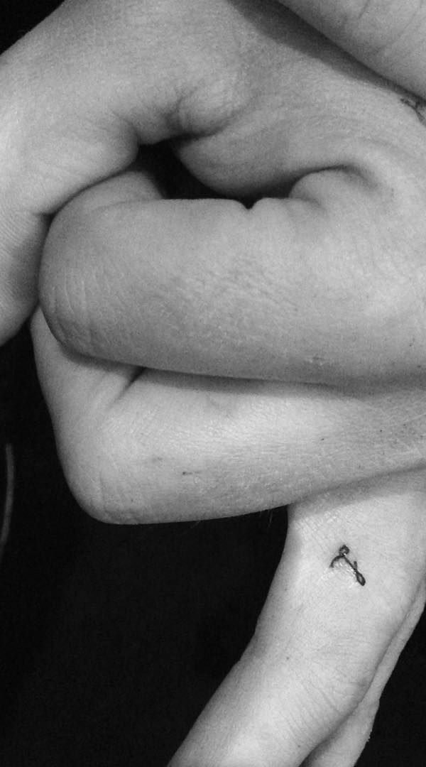 Unique 30 cool short and simple tattoos for boys 