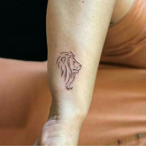 Faultless Small Lion Tattoo - Small Lion Tattoos - Small Tattoos - MomCanvas